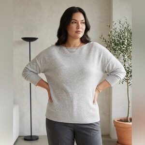 Lafayette 148 New York Light Gray Boatneck Cashmere-Blend Sweater